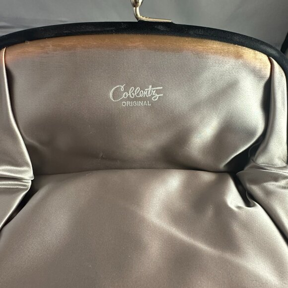 🖤 Incredibly Elegant Vintage Coblentz Original Dark Blue Satin Evening Bag 🖤 - Picture 4 of 9